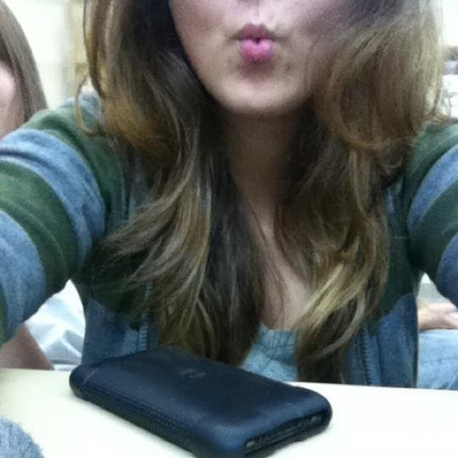 Alexandra Vincent Photo 16