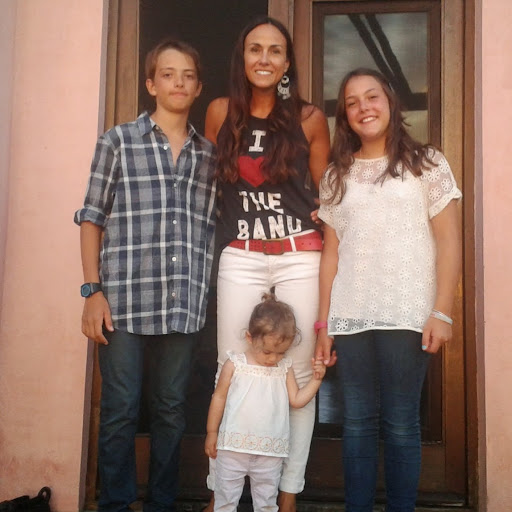 Maria Noboa Photo 16