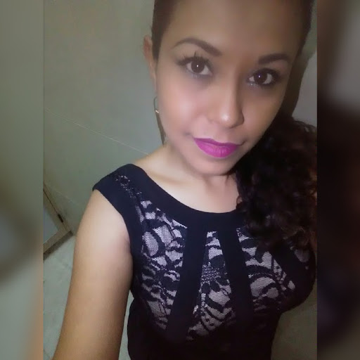 Brenda Dominguez Photo 17