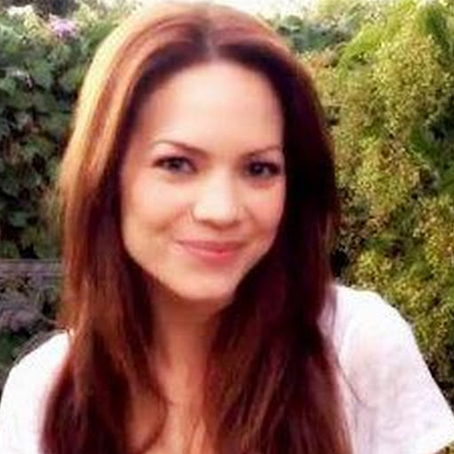 Elizabeth Webber Photo 20