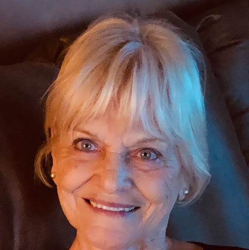 Marcia Thompson Photo 17