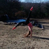 Danielle Stephens Photo 43
