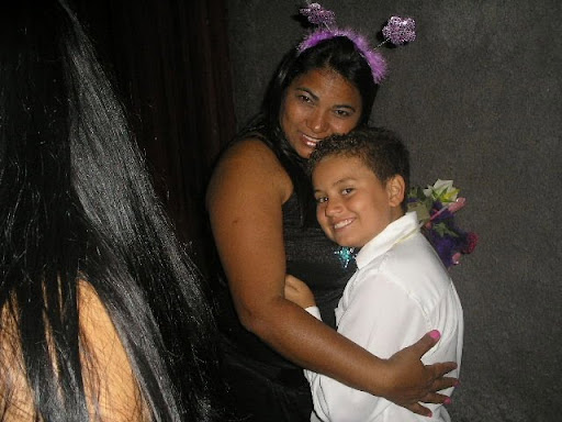 Angela Felipe Photo 20