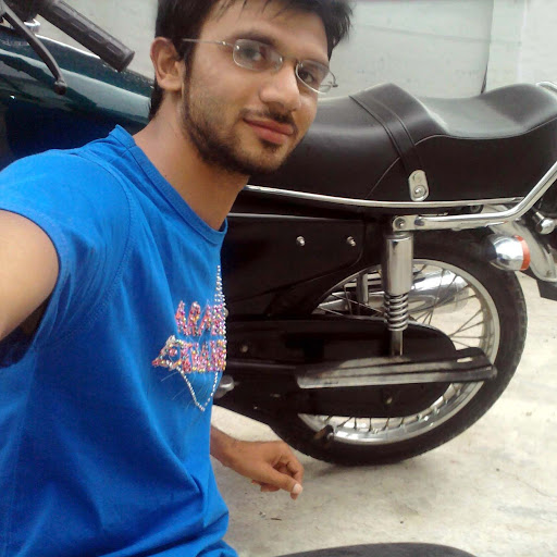Atif Malik Photo 40