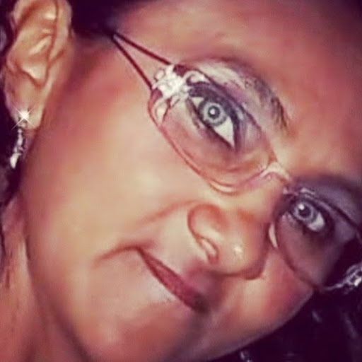Marcia Soares Photo 23