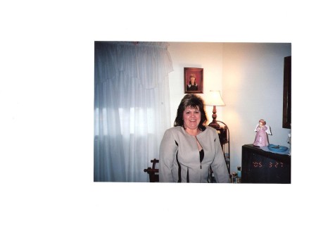 Holly Baldwin Photo 30