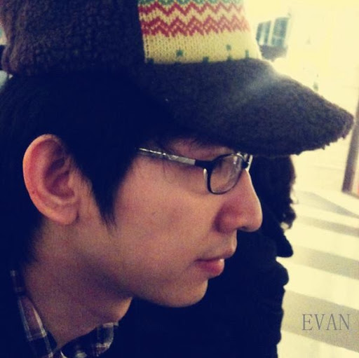 Evan Liao Photo 14