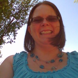 Angie Russell Photo 32