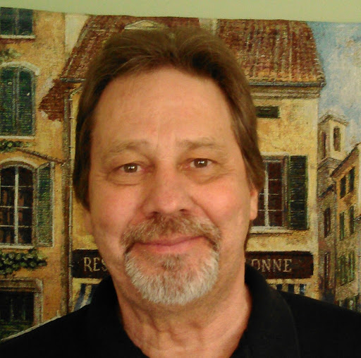 Dan Hakes Photo 21