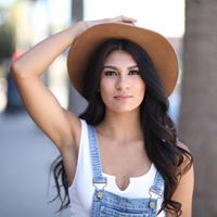 Lauren Louis Photo 28