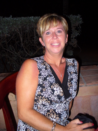 Leeann Moore Photo 11