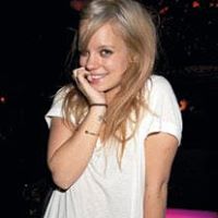 Lily Simpson Photo 17