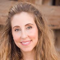 Anna Cohen Photo 35