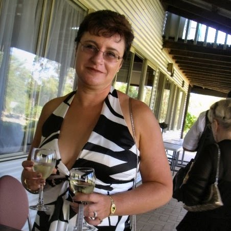 Angela Browning Photo 20