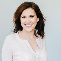 Stacy Larsen Photo 28