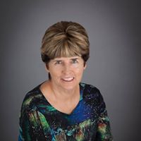 Patti Lutz Photo 16