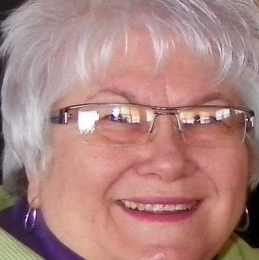 Diane Higgins Photo 30