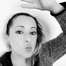 Karla Ruiz Photo 33