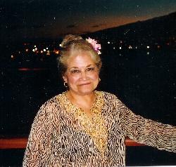 Sylvia Lopez Photo 27