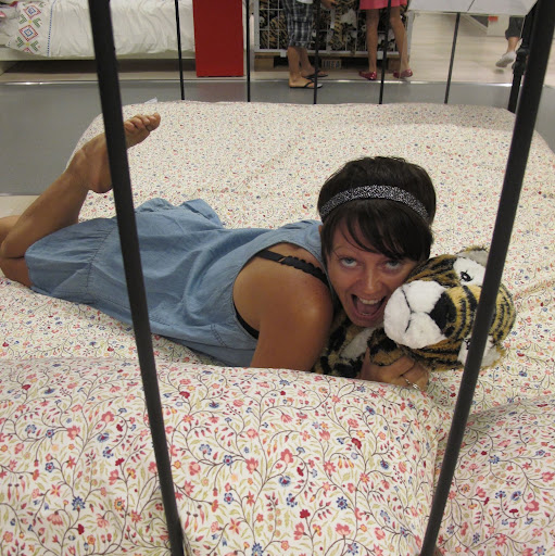 Katy Scott Photo 30