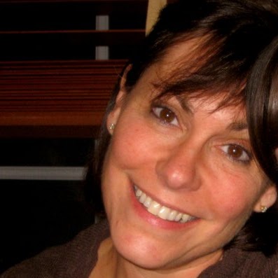 Elizabeth Epstein Photo 29