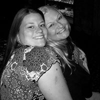 Toni Sams Photo 15