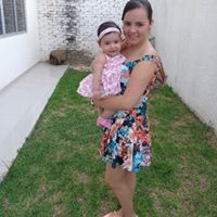 Luz Reynaga Photo 4