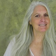 Christine Davis Photo 41