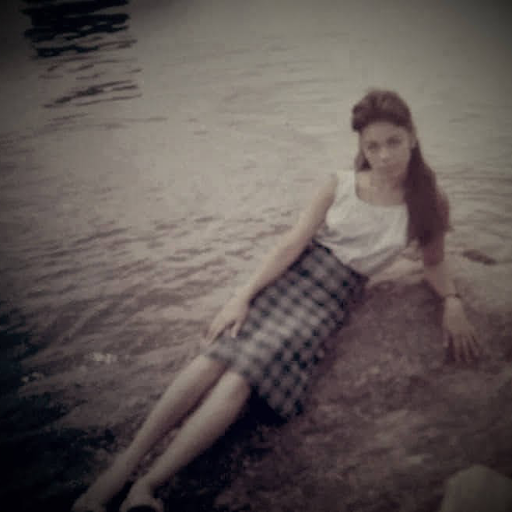 Maria Vazquez Photo 35
