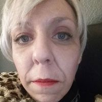 Elizabeth Simpkins Photo 16