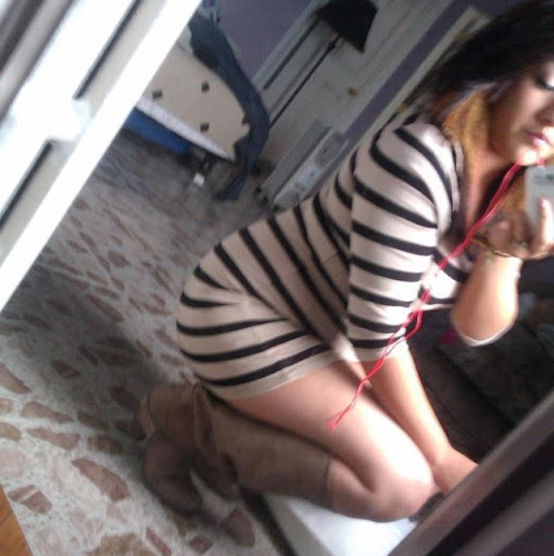 Jacqueline Quintanilla Photo 8