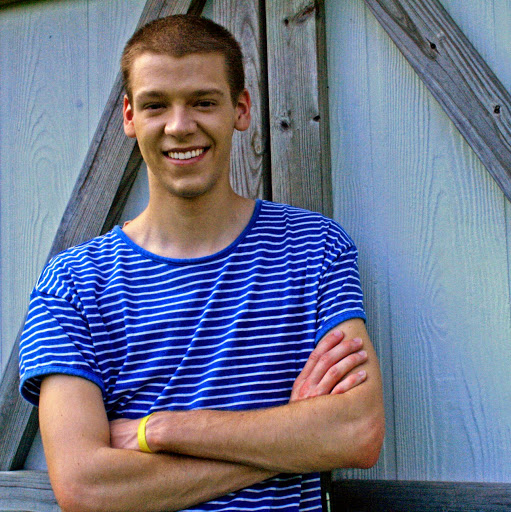 Christopher Nickelson Photo 11