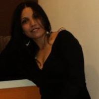 Kelly Ayala Photo 25