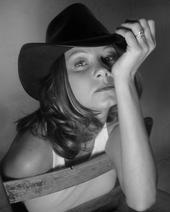 Angel Jones Photo 13