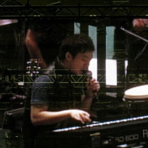 Victor Lau Photo 27