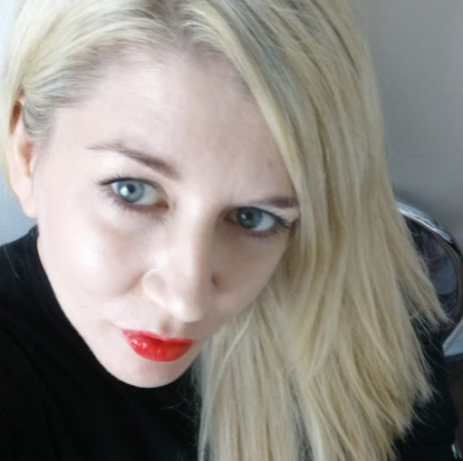 Nicole Prinz Photo 15