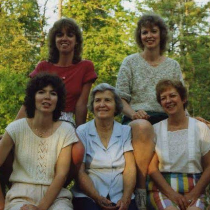 Debbie Mann Photo 34