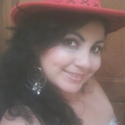 Veronica Jara Photo 17