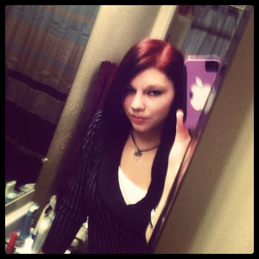 Amanda Price Photo 5