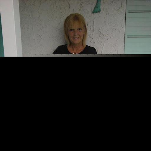 Debbie Browning Photo 18