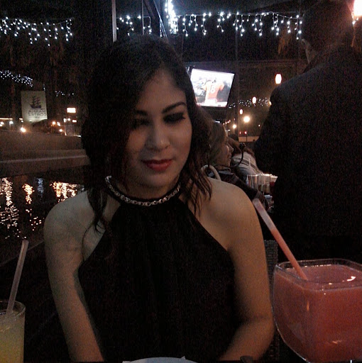 Luz Marquez Photo 20