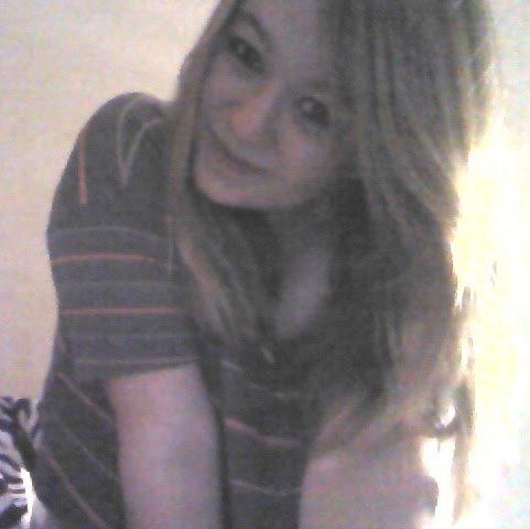 Ellie Nash Photo 12