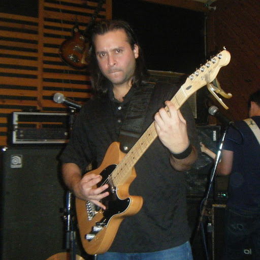 Alberto Negron Photo 19