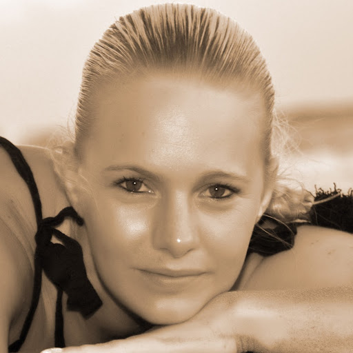 Patricia Kuhn Photo 38