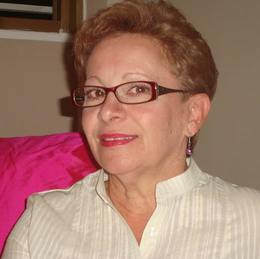 Beatriz Leon Photo 30