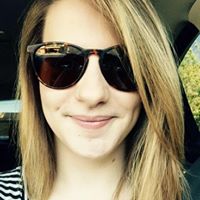 Nicole Paxton Photo 16