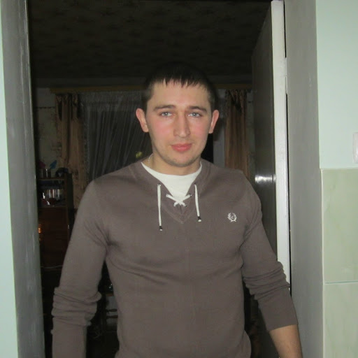 Alexander Tomich Photo 5