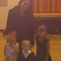 Lynn Richards Photo 38