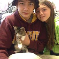 Leigh Olson Photo 15
