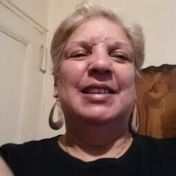 Myrna Gonzalez Photo 25